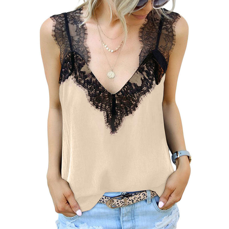 Well Tailored Blouse with a Graceful Silhouette