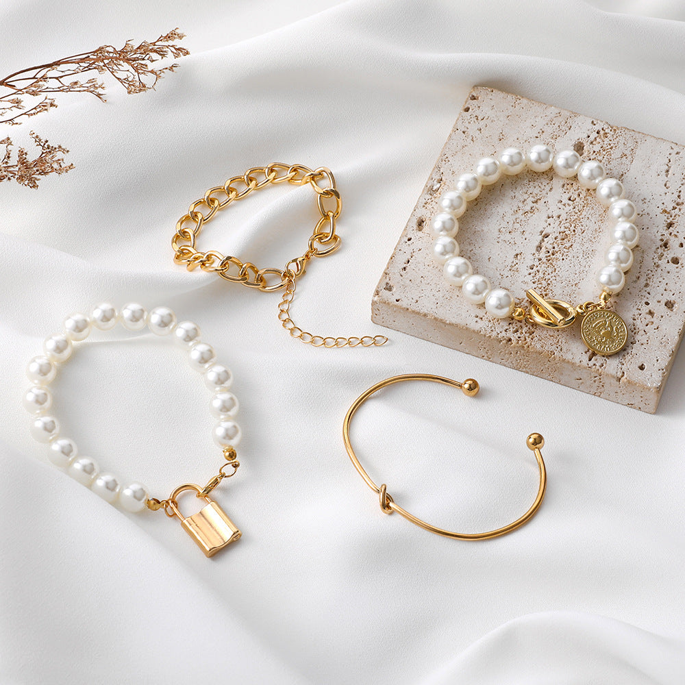 Upea Helmi Korusetti päivittäiseen käyttöön