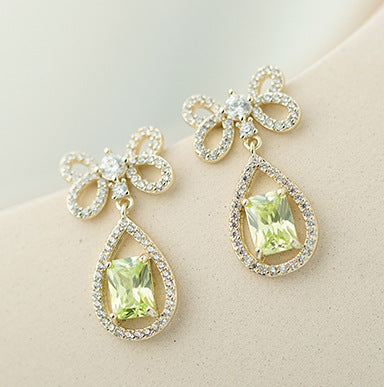 Elegantti Korvarengas jokaiseen tilaisuuteen