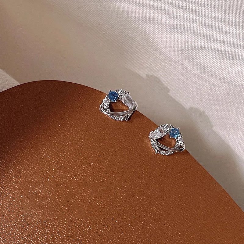 Hurmaava Korvarengas jokaiseen tilaisuuteen