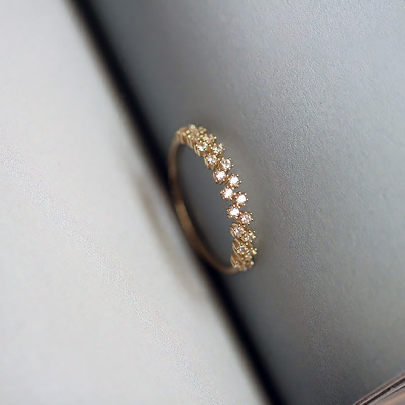 Hurmaava Sormus jokaiseen tilaisuuteen