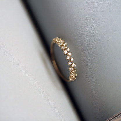 Hurmaava Sormus jokaiseen tilaisuuteen