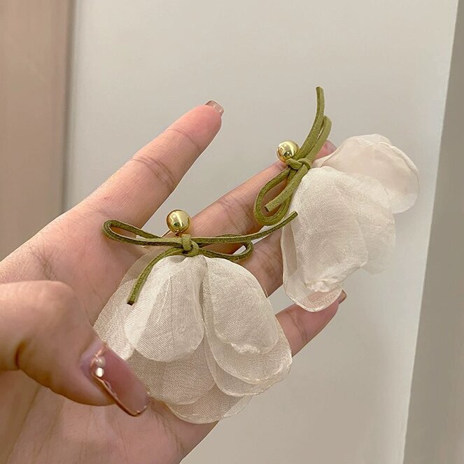 Elegantti Korvarengas jokaiseen tilaisuuteen