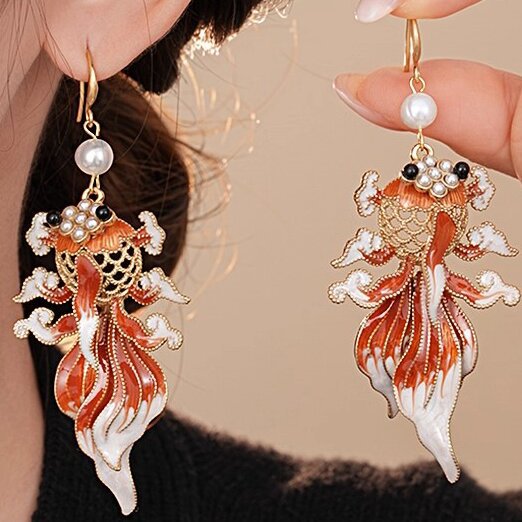 Klassinen Korvarengas ajattomalla viehätyksellä