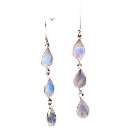 Kaunis Korvarengas ainutlaatuisella tyylillä