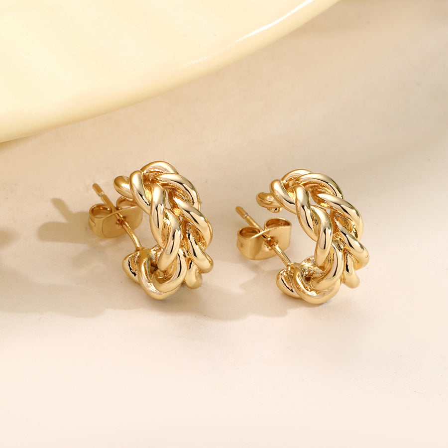 Elegantti Kulta Korvarengas jokaiseen tilaisuuteen