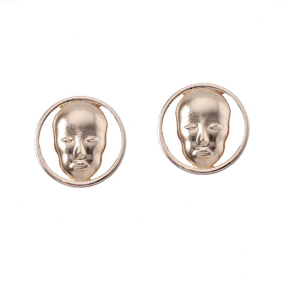 Klassinen Korvarengas ajattomalla viehätyksellä