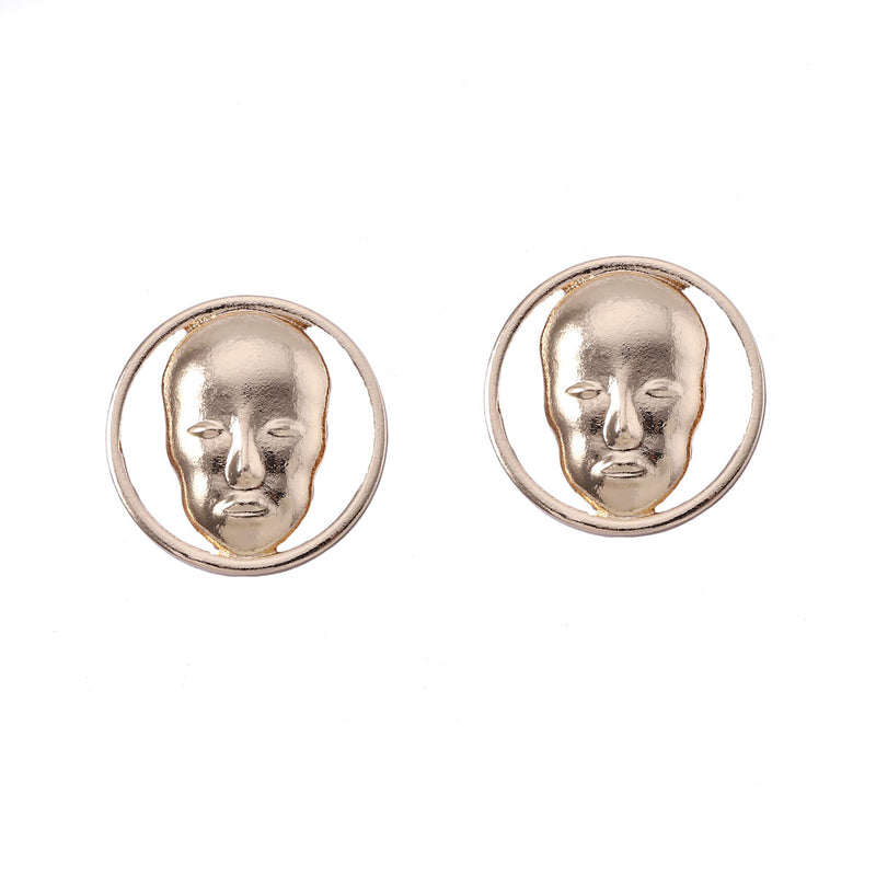 Klassinen Korvarengas ajattomalla viehätyksellä