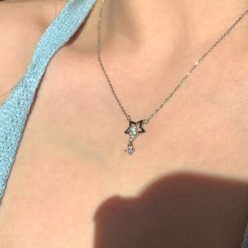 Hurmaava Kaulakoru jokaiseen tilaisuuteen