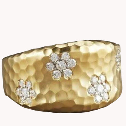 Kaunis Koru ainutlaatuisella tyylillä