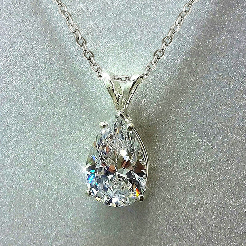 Hurmaava Kaulakoru jokaiseen tilaisuuteen