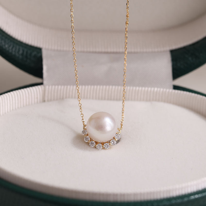 Elegantti Koru jokaiseen tilaisuuteen