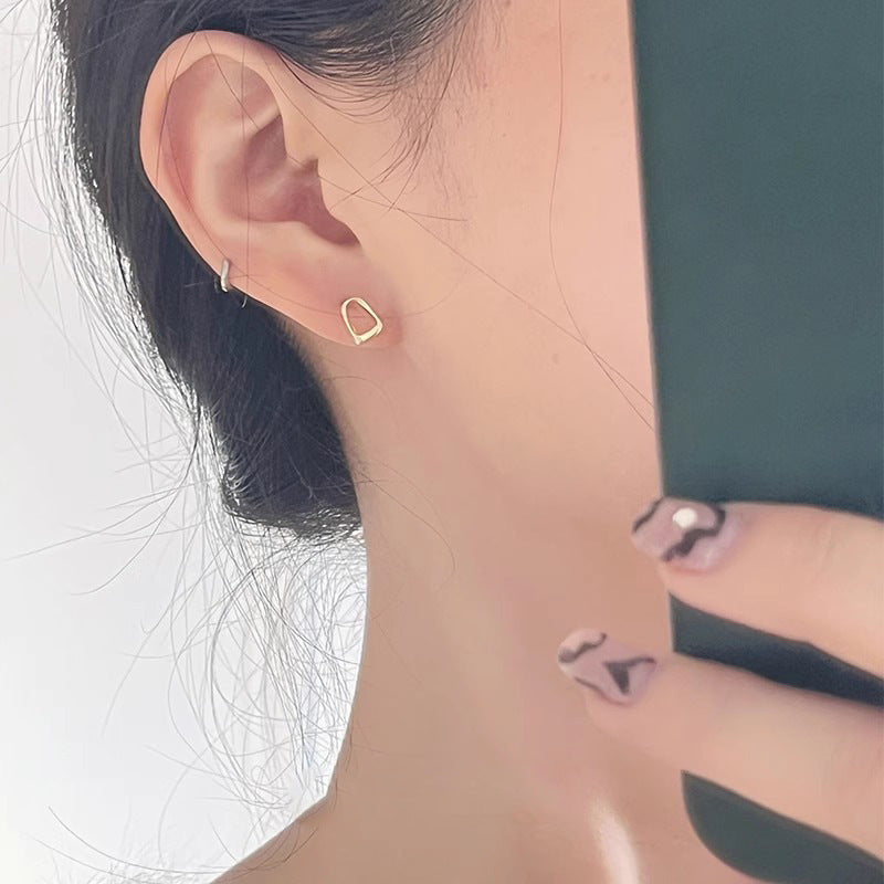 Klassinen Korvarengas ajattomalla viehätyksellä