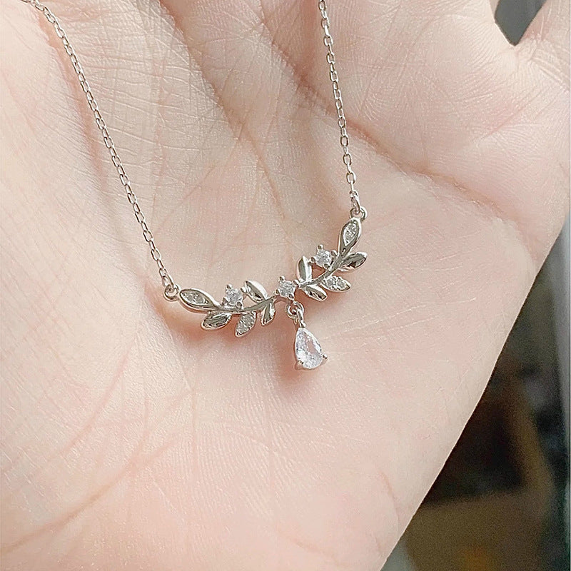 Kaunis Kaulakoru ainutlaatuisella tyylillä