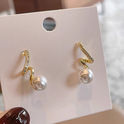 Elegantti Helmi Korvarengas jokaiseen tilaisuuteen