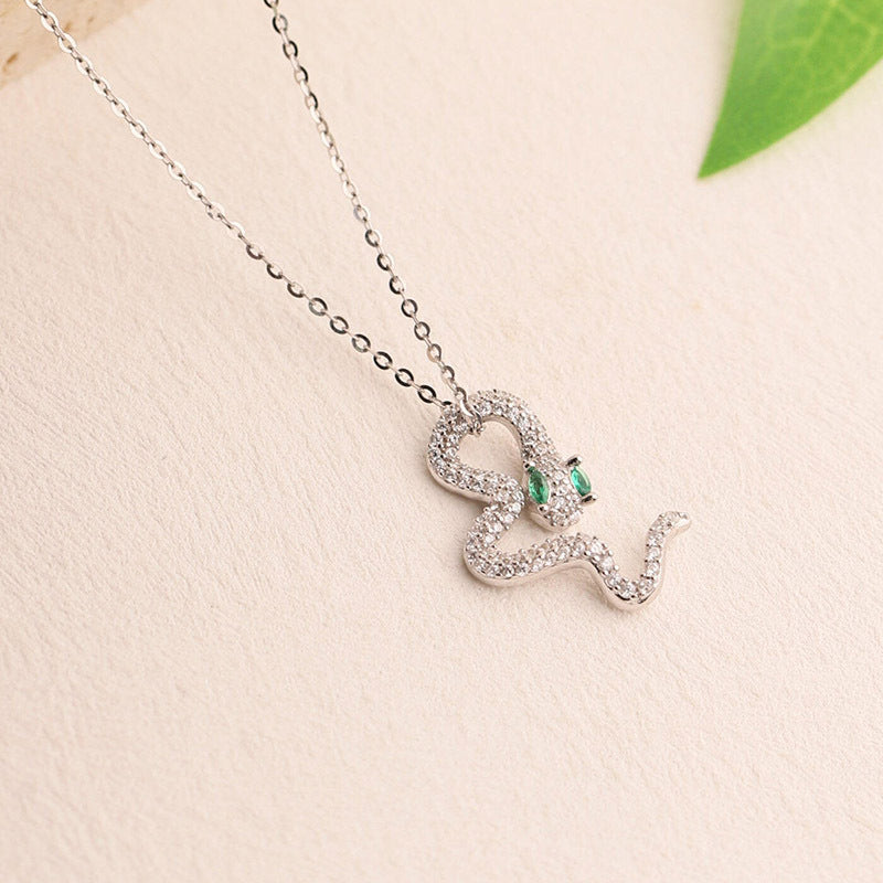 Upea Kaulakoru päivittäiseen käyttöön