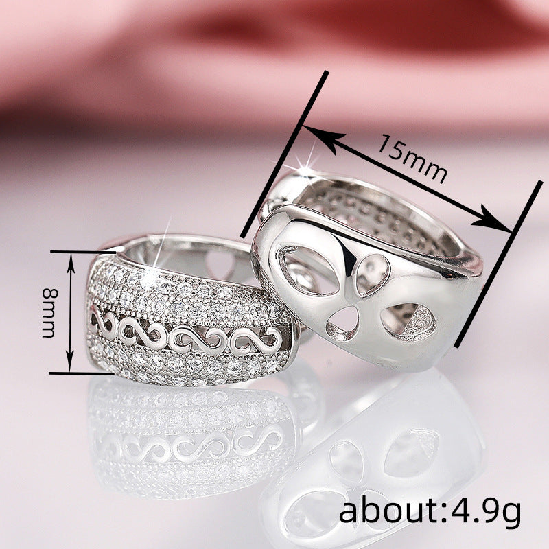 Elegantti Korvarengas jokaiseen tilaisuuteen