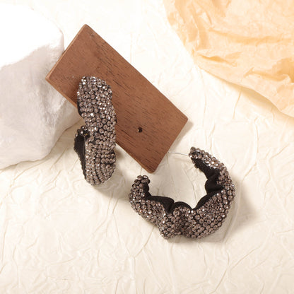 Elegantti Korvarengas jokaiseen tilaisuuteen