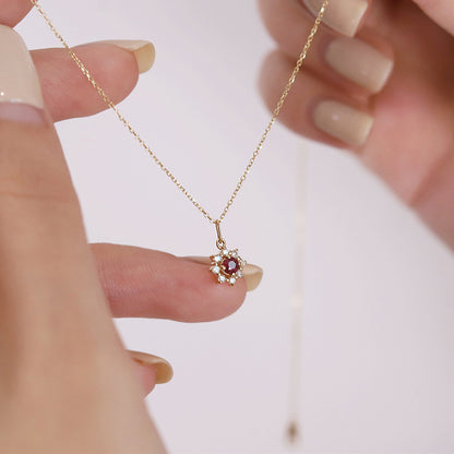 Herkkä käsityö Kaulakoru