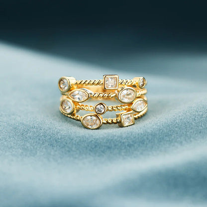 Kaunis Sormus ainutlaatuisella tyylillä