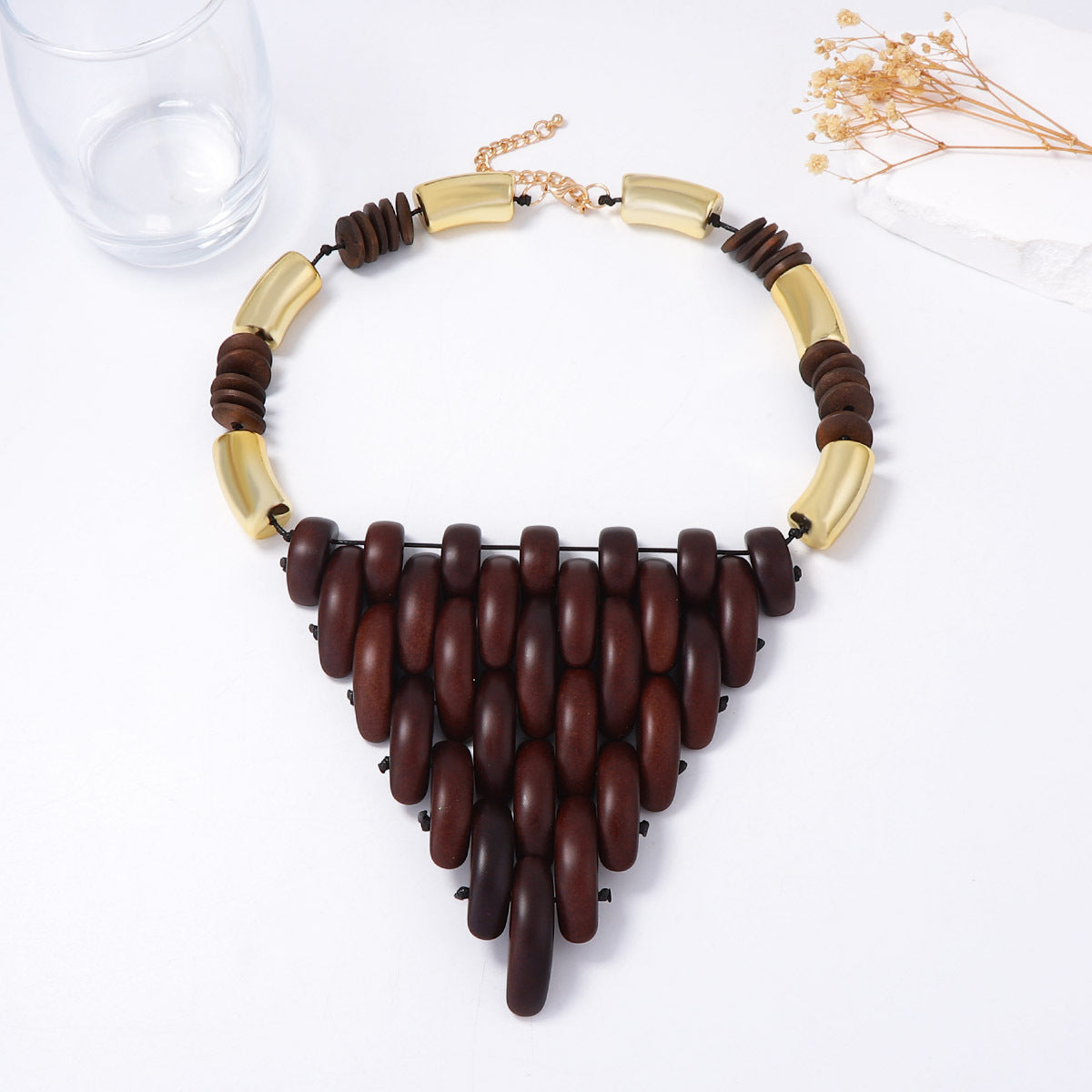 Hurmaava Koru jokaiseen tilaisuuteen