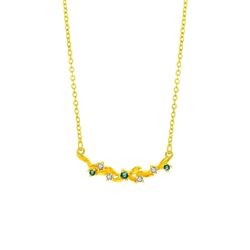 Klassinen Kaulakoru ajattomalla viehätyksellä