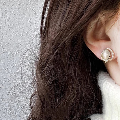 Käsintehty vintage Korvarengas