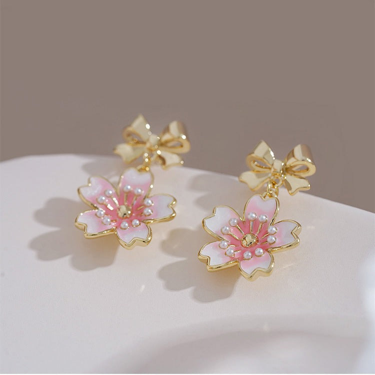 Klassinen Kulta Korvarengas ajattomalla viehätyksellä