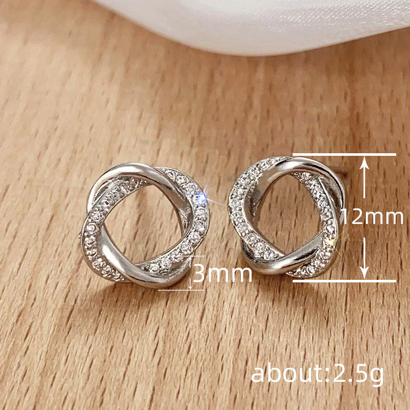 Romanttinen Korvarengas erityisiin hetkiin