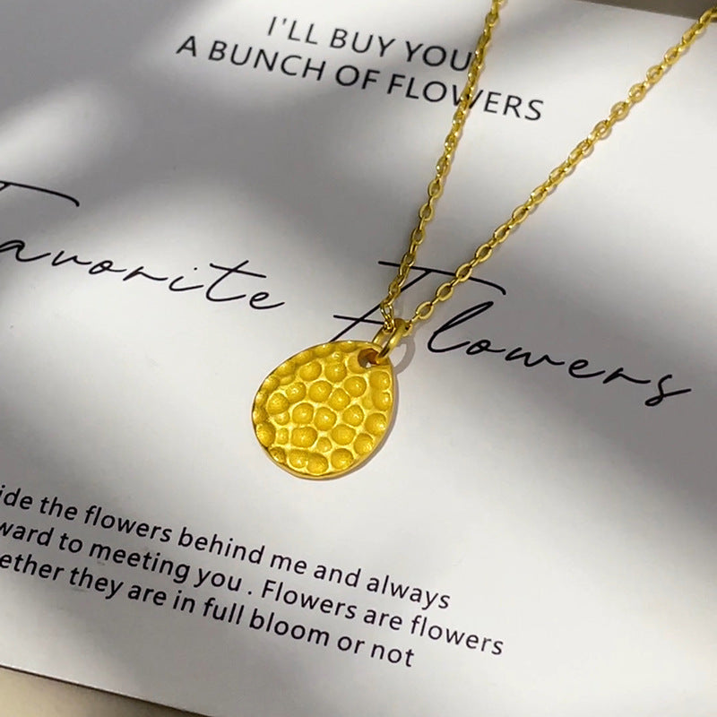 Hurmaava Koru jokaiseen tilaisuuteen