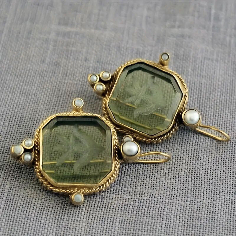 Käsintehty vintage Koru