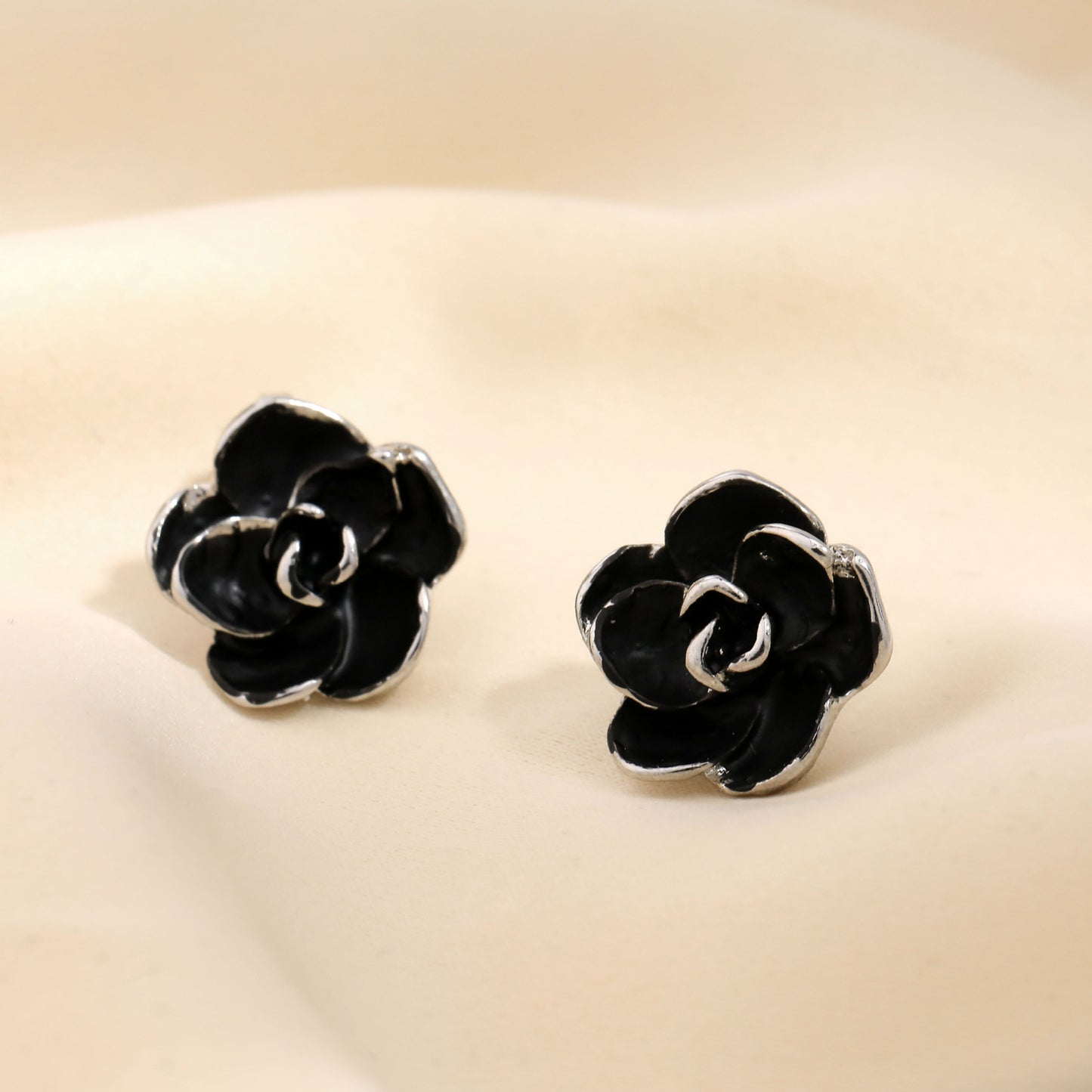 Romanttinen Korvarengas erityisiin hetkiin