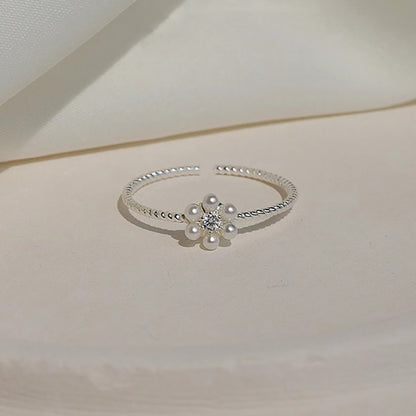 Elegantti Koru jokaiseen tilaisuuteen