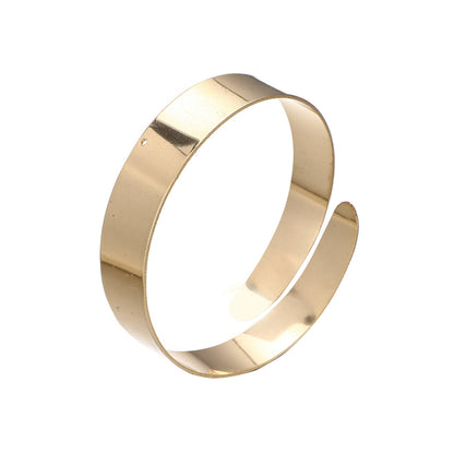 Hurmaava Kulta Rannekoru jokaiseen tilaisuuteen