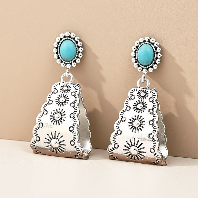 Klassinen Korvarengas ajattomalla viehätyksellä