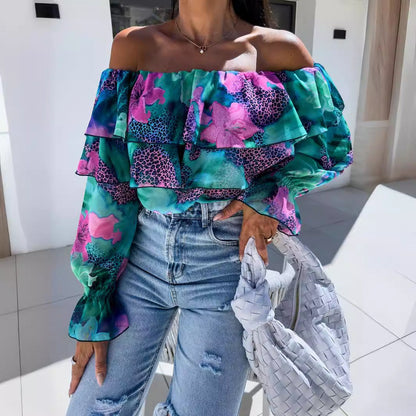 Classic Vintage Blouse with a Flattering Fit