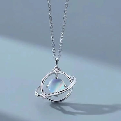 Klassinen Kaulakoru ajattomalla viehätyksellä