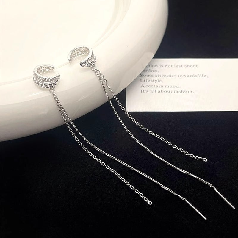 Kaunis Korvarengas ainutlaatuisella tyylillä