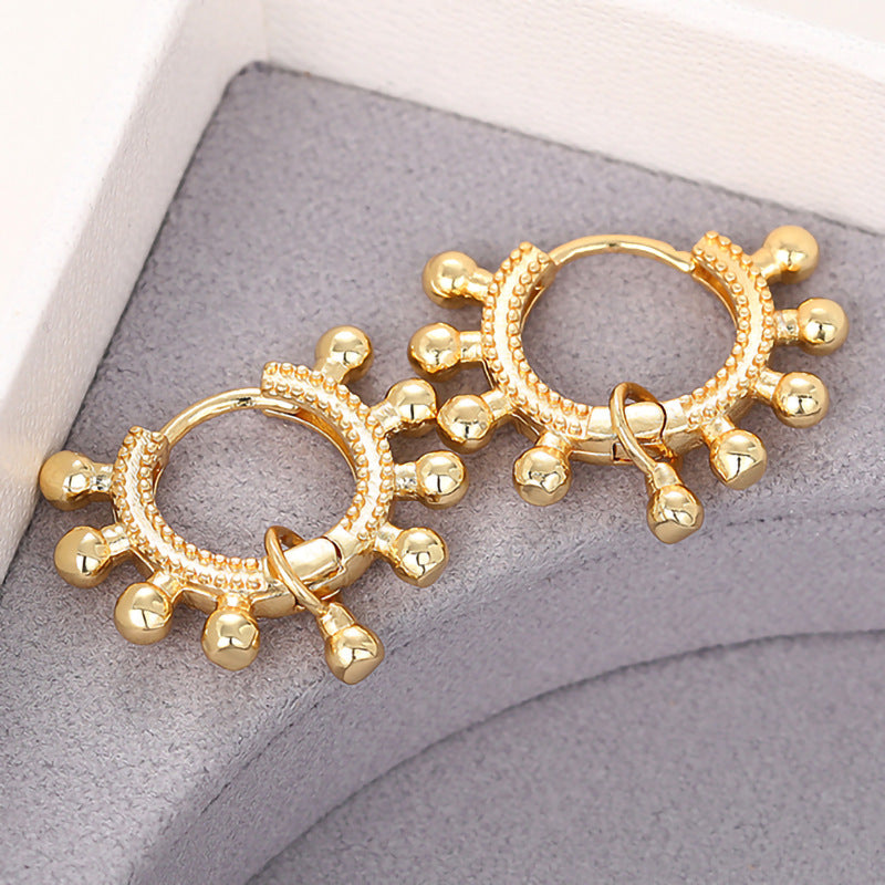 Hurmaava Korvarengas jokaiseen tilaisuuteen