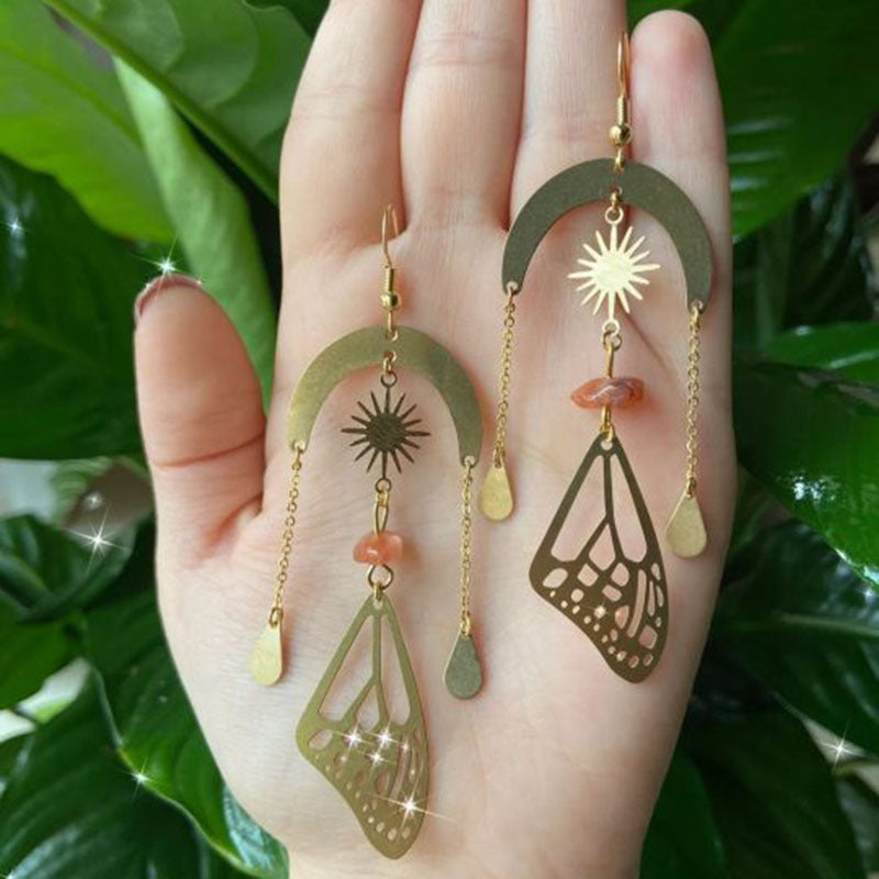 Romanttinen Kulta Sormus erityisiin hetkiin