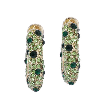 Hurmaava Korvarengas jokaiseen tilaisuuteen