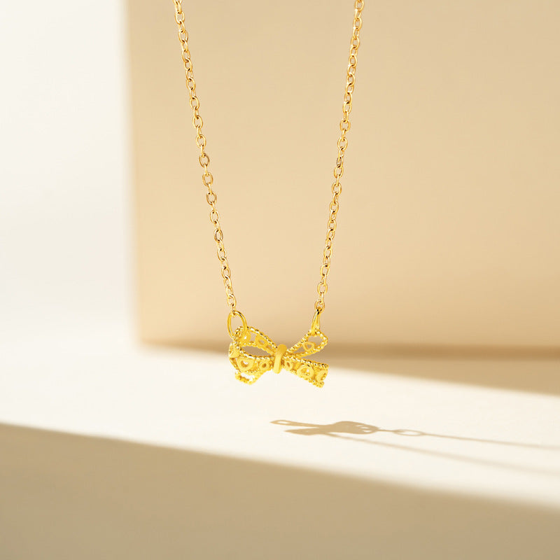 Klassinen Kaulakoru ajattomalla viehätyksellä