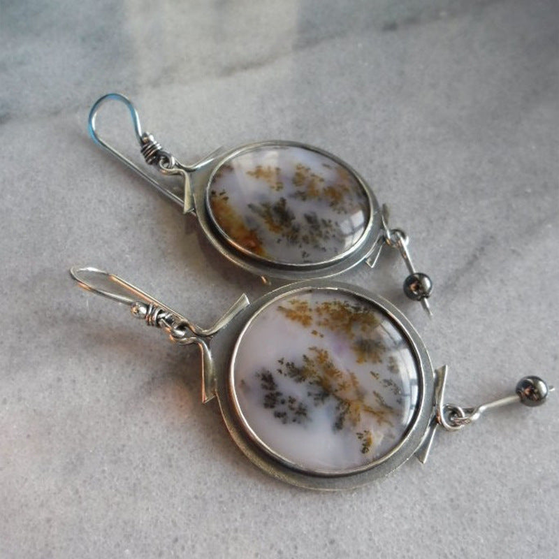 Romanttinen Sormus erityisiin hetkiin