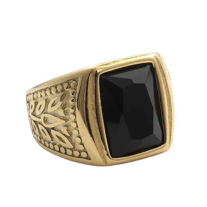 Kaunis Sormus ainutlaatuisella tyylillä