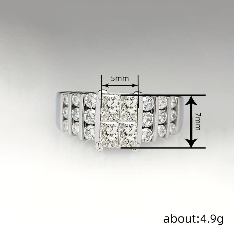 Klassinen Sormus ajattomalla viehätyksellä