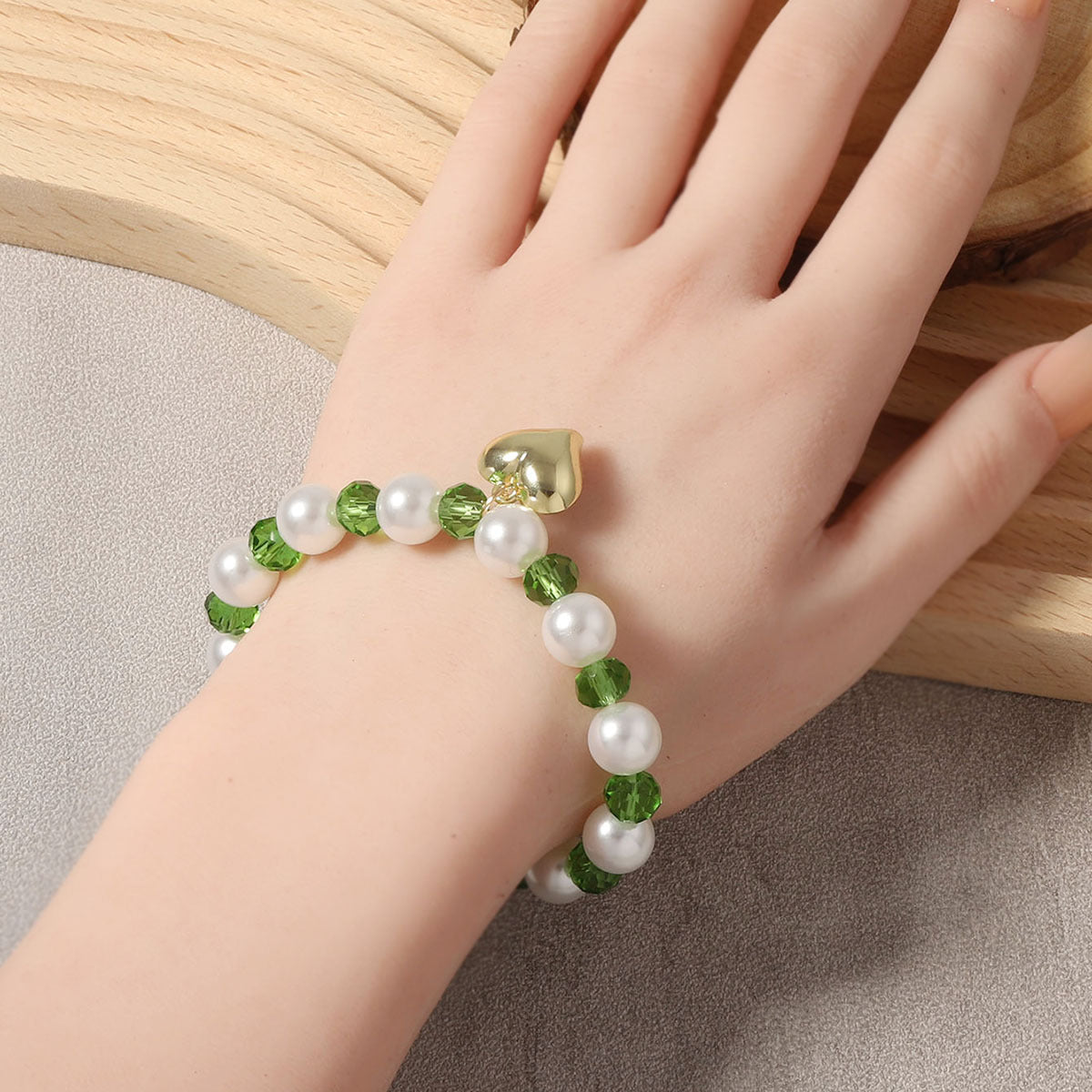 Käsintehty vintage Helmi Kaulakoru