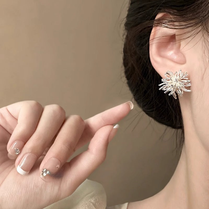 Elegantti Korvarengas jokaiseen tilaisuuteen