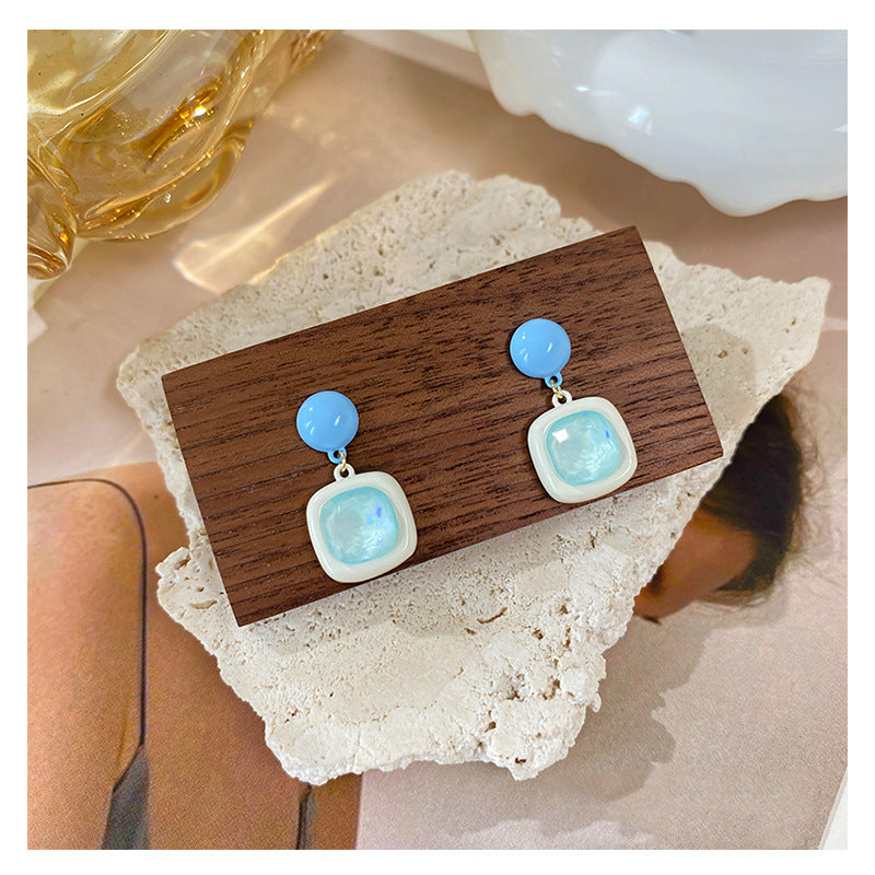 Herkkä käsityö Korvarengas