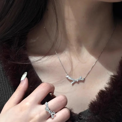 Herkkä käsityö Kaulakoru