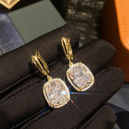 Romanttinen Korvarengas erityisiin hetkiin